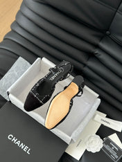 HIGH SLINGBACK IN BLACK TWEED AND LAMBSKIN