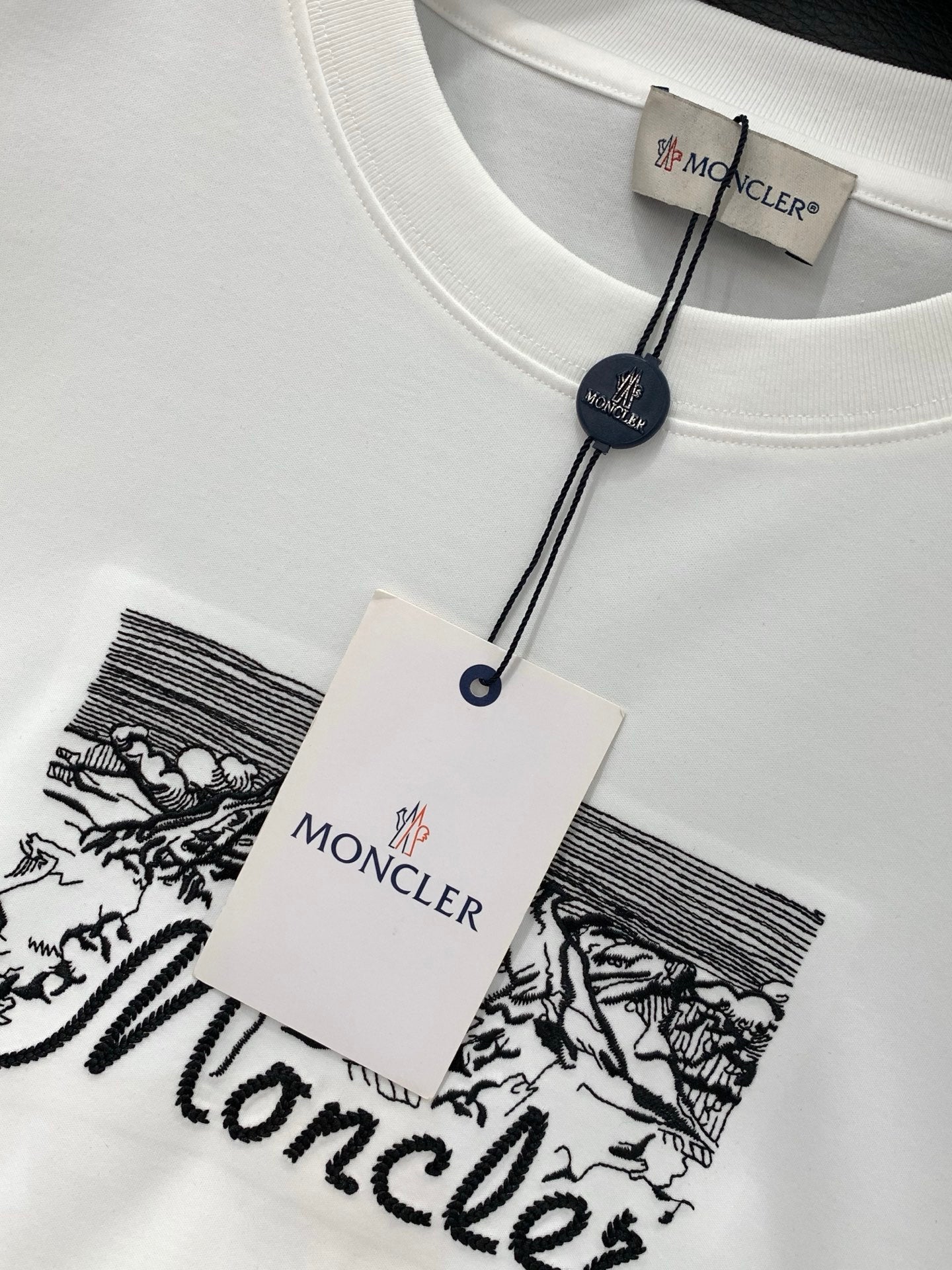 MONCLER 26S SHORT SLEEVE T-SHIRT 646