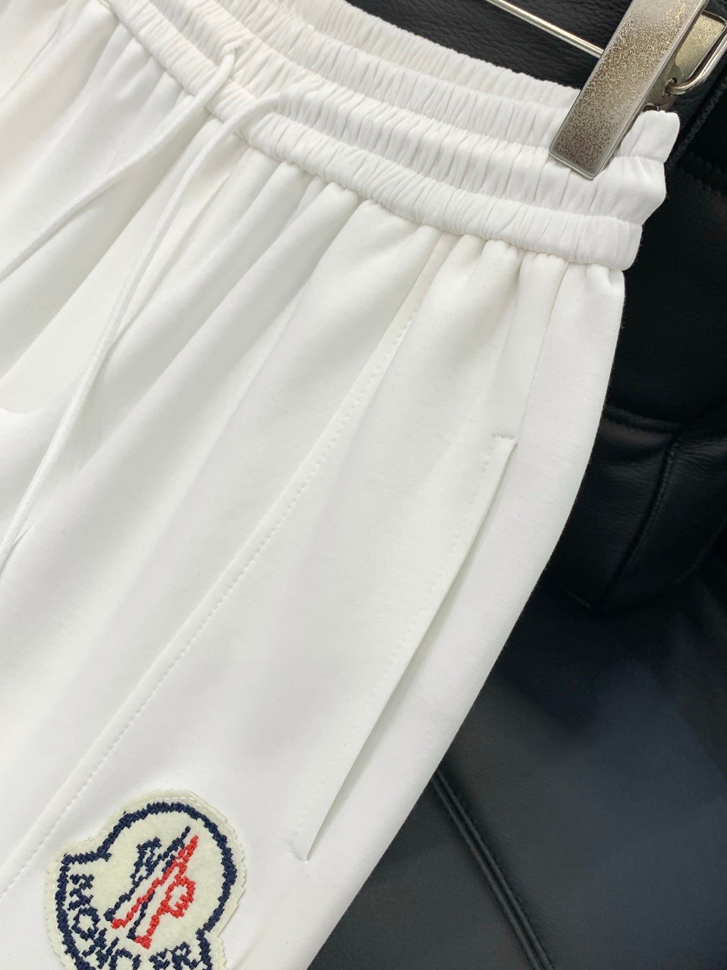 MONCLER 26S WIDE LEG SPORTS PANTS 577