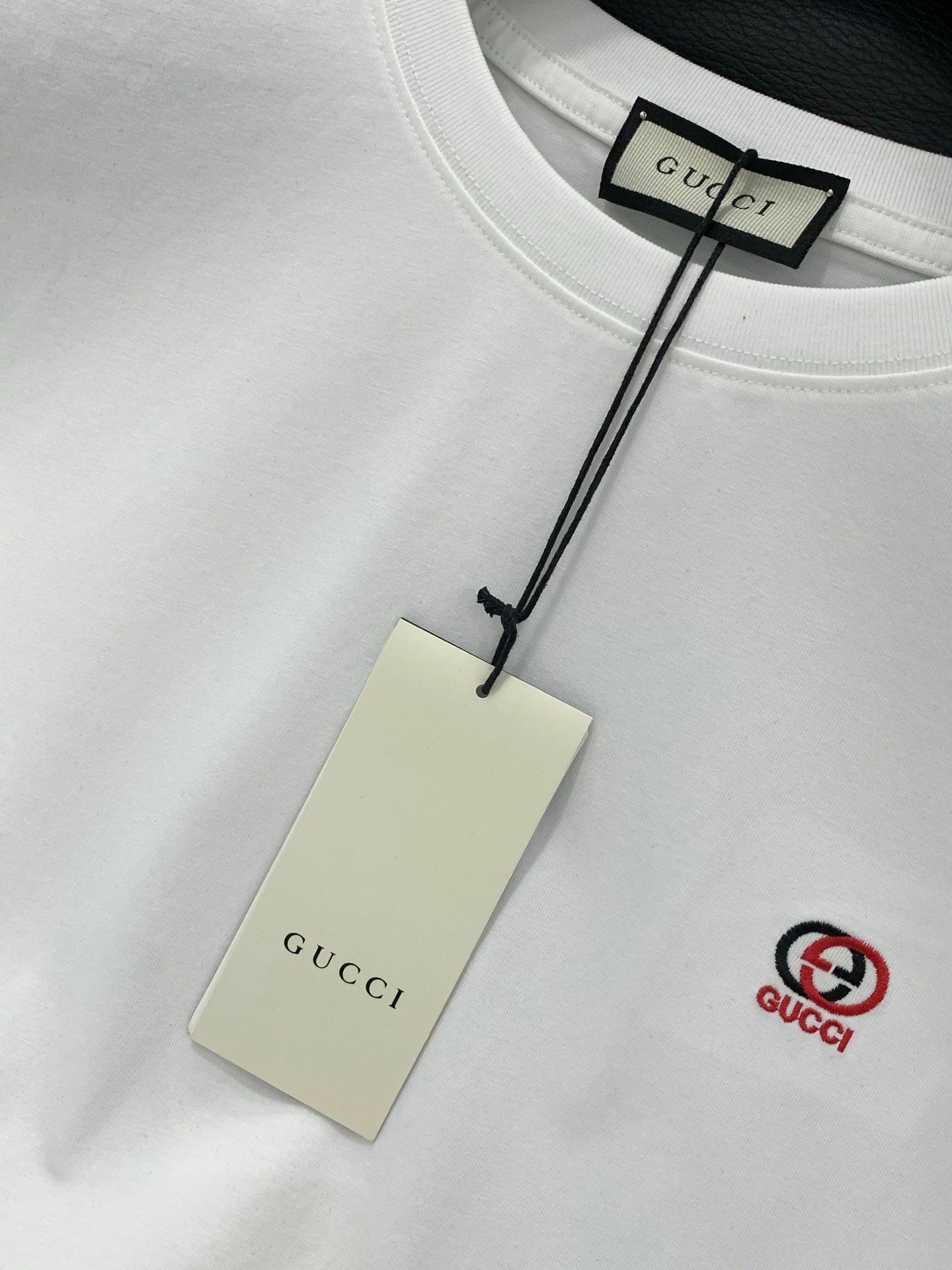 GUCCI 26S SHORT-SLEEVE CREWNECK T-SHIRT 432