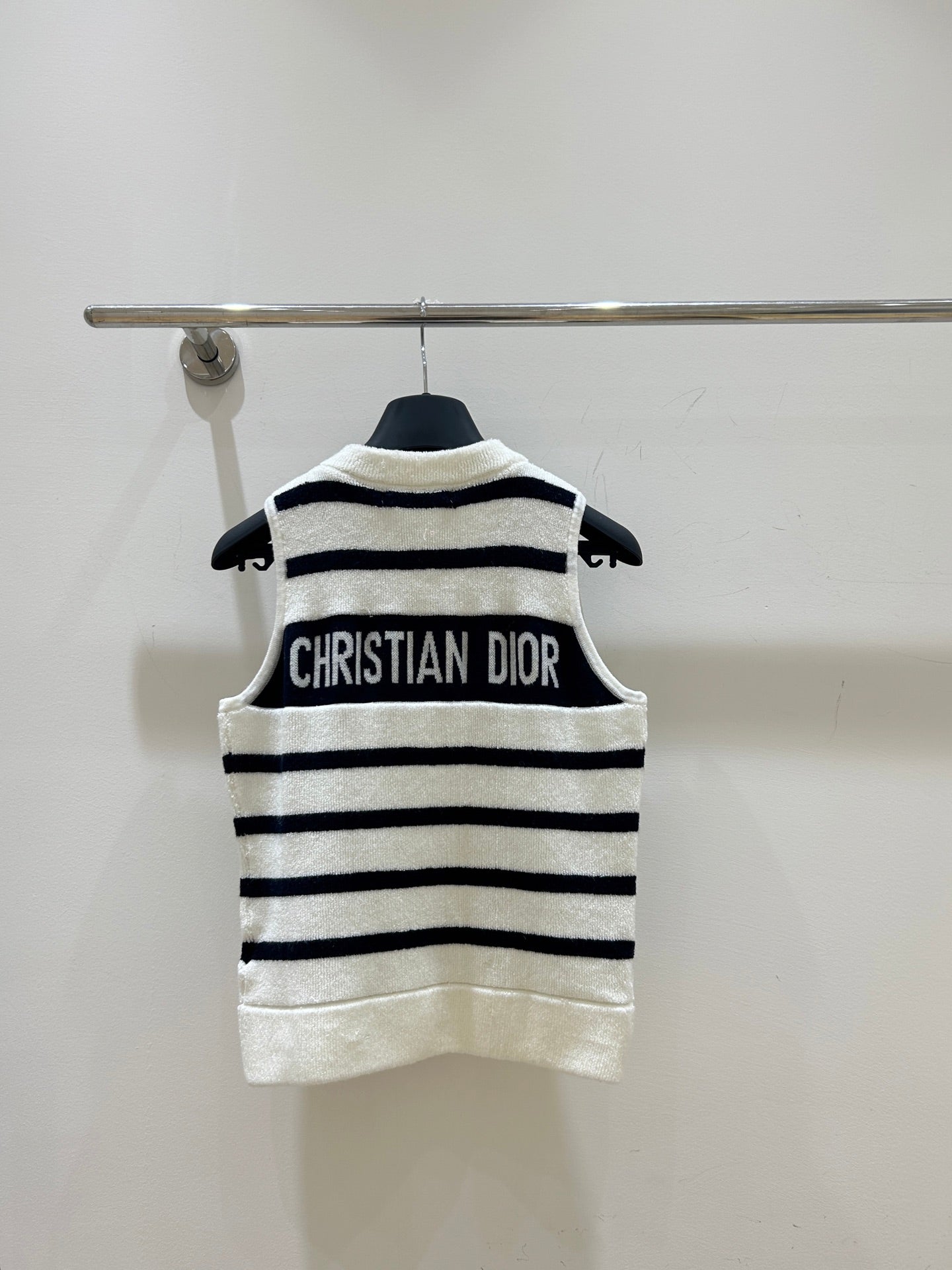 DIOR 25S SLEEVELESS STRIPED VEST STYLE 202