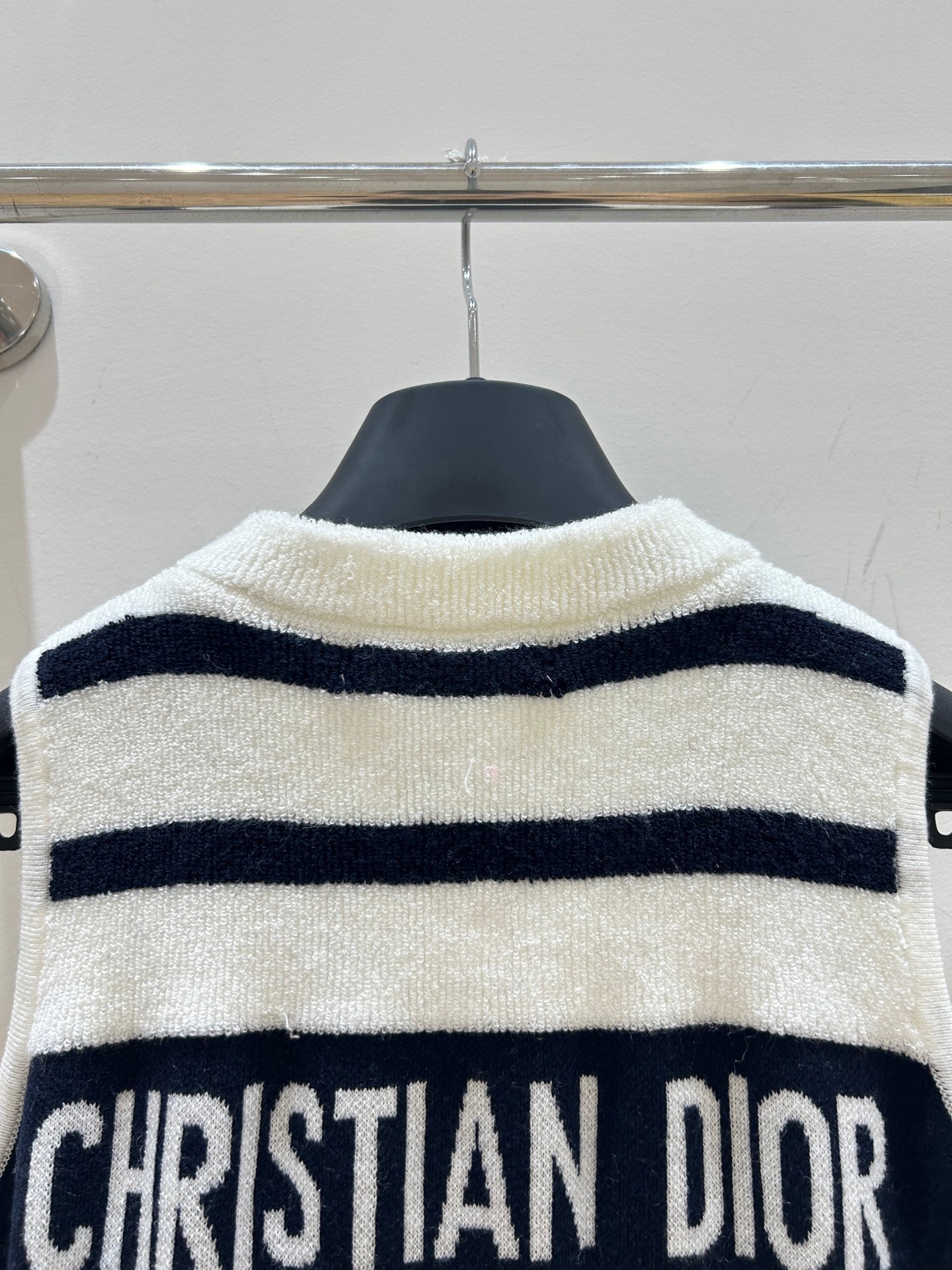 DIOR 25S SLEEVELESS STRIPED VEST STYLE 202