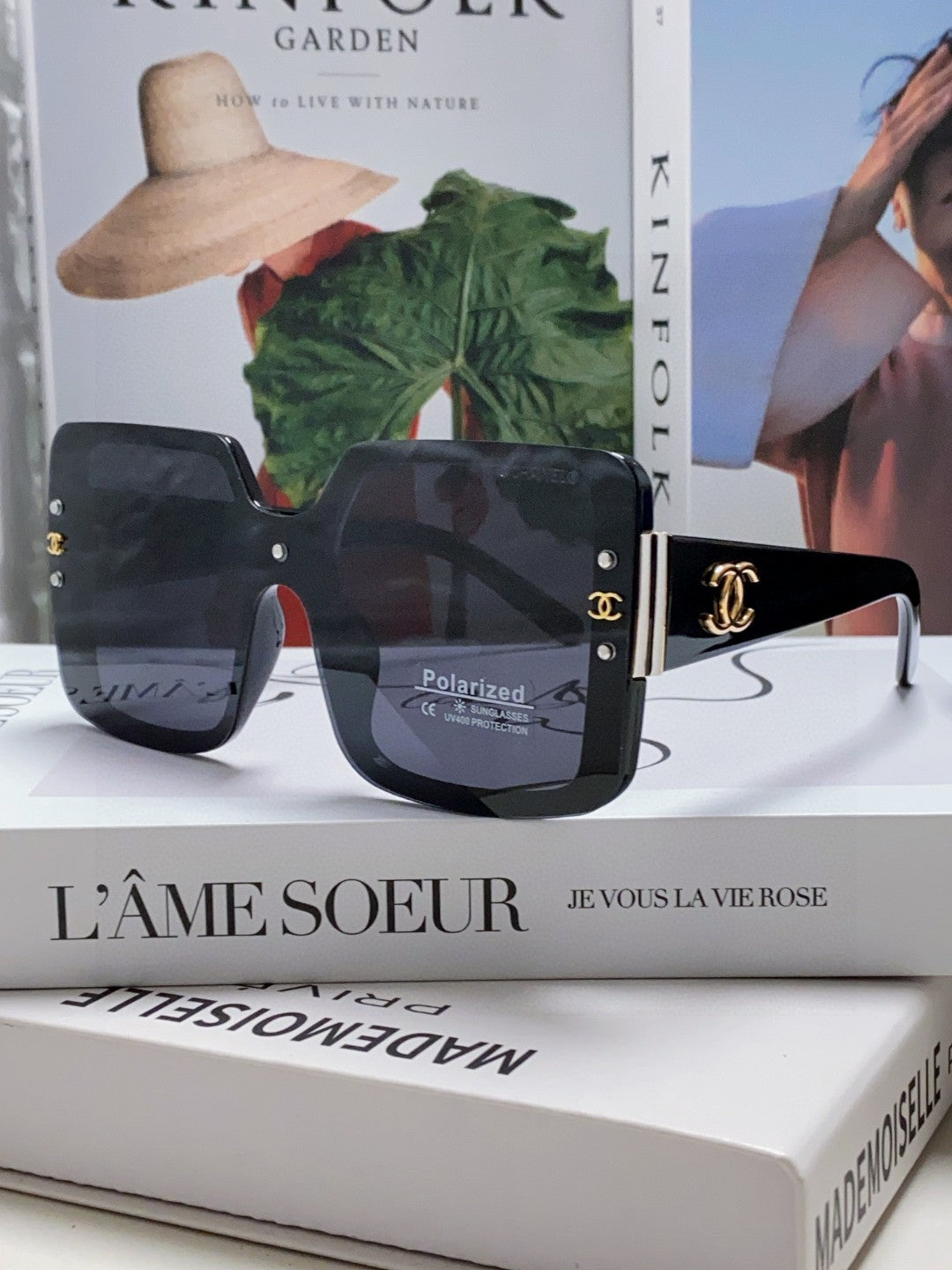 CHANEL 26S OVERSIZED SQUARE SHAPE IN ACETATE 399830