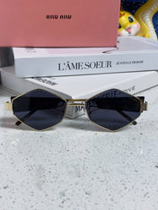 LOGO SUNGLASSES 560866 IN GOLD METAL BLACK LENS