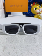 CLASH PILOT SUNGLASSES 567478 IN WHITE ACTETE BLACK METAL