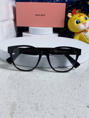 RUNWAY SUNGLASSES 567507 IN BLACK ACETATE SILVER LOGO