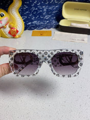 LINK SQUARE SUNGLASSES 570271 IN CLEAR ACETATE MONOGRAM LOGO ON FRAME