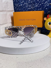 LINK SQUARE SUNGLASSES 570271 IN CLEAR ACETATE MONOGRAM LOGO ON FRAME