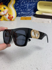 LINK SQUARE SUNGLASSES 570276 IN BLACK ACETATE GOLD LOGO