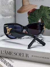 ICON CAT EYE SUNGLASSES 570249 IN BLACK ACETATE