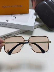 SQUARE SUNGLASSES 570262 IN GOLD METAL LIGHT BROWN LENS