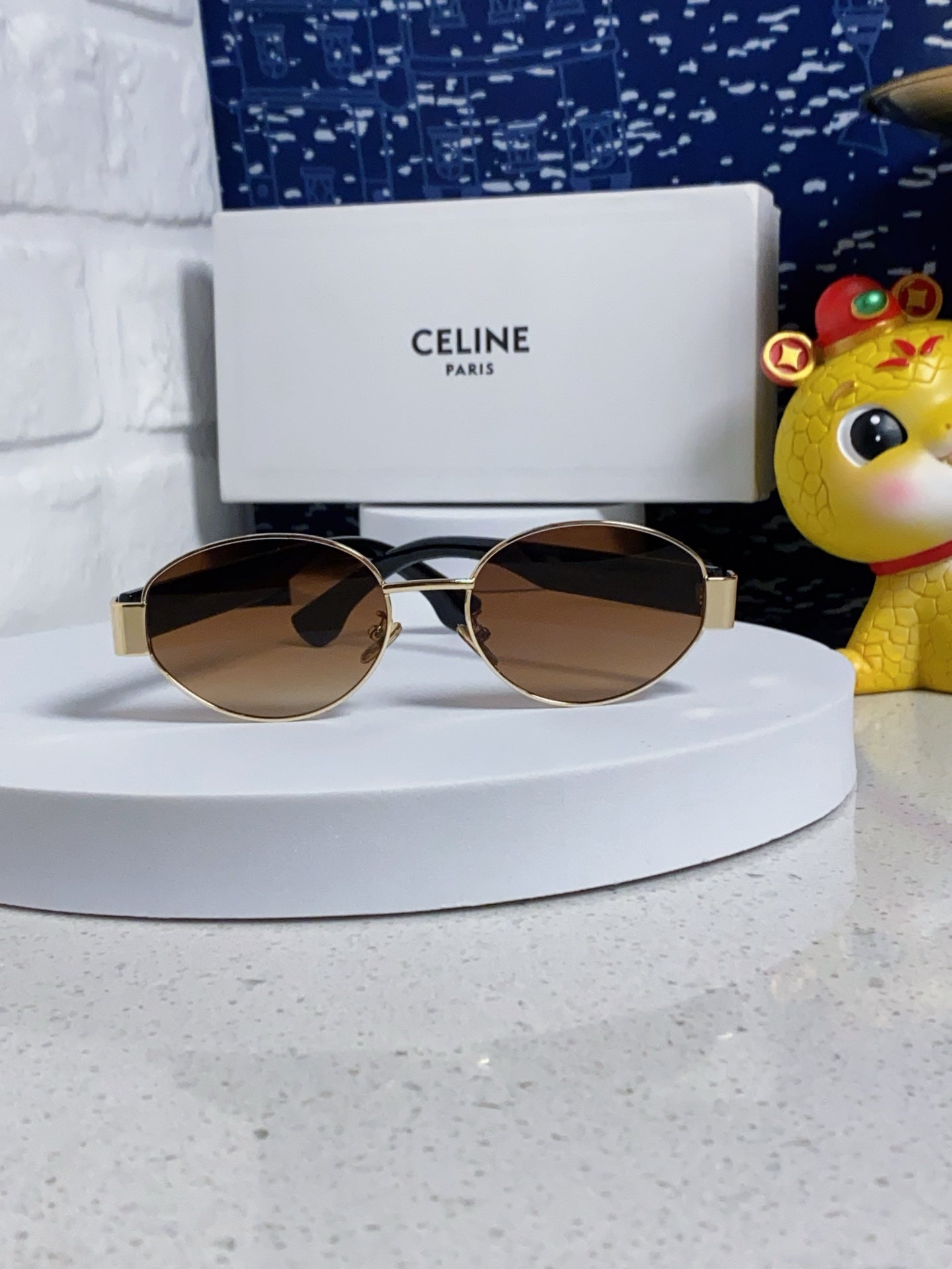 CELINE 26S SHIELD FRAME IN METAL 426339