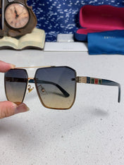 GUCCI 26S SQUARE FRAME IN METAL 420479