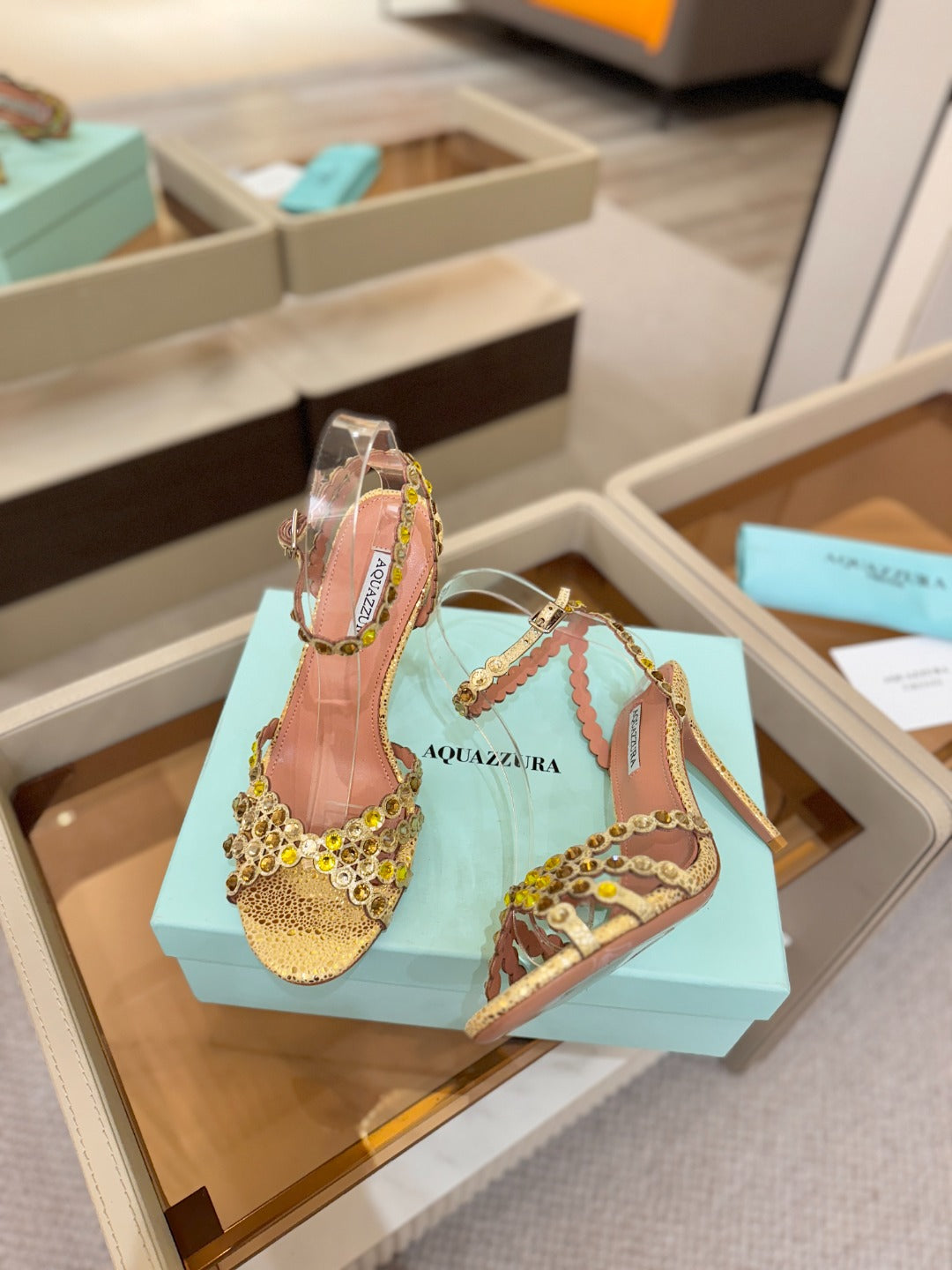 AQUAZZURA 26S STRAPPY HIGH HEELS 105 MM IN GOLD METALLIC TEXTURED LEATHER