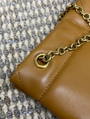 DRAWSTRING CHAIN STRAP SHOULDER BAG 39 IN TORTILLA BROWN QUILTED CALFSKIN