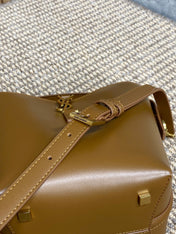 LE 37 SMALL BUCKET BAG 20 IN TORTILLA BROWN CALFSKIN GOLD HARDWARE