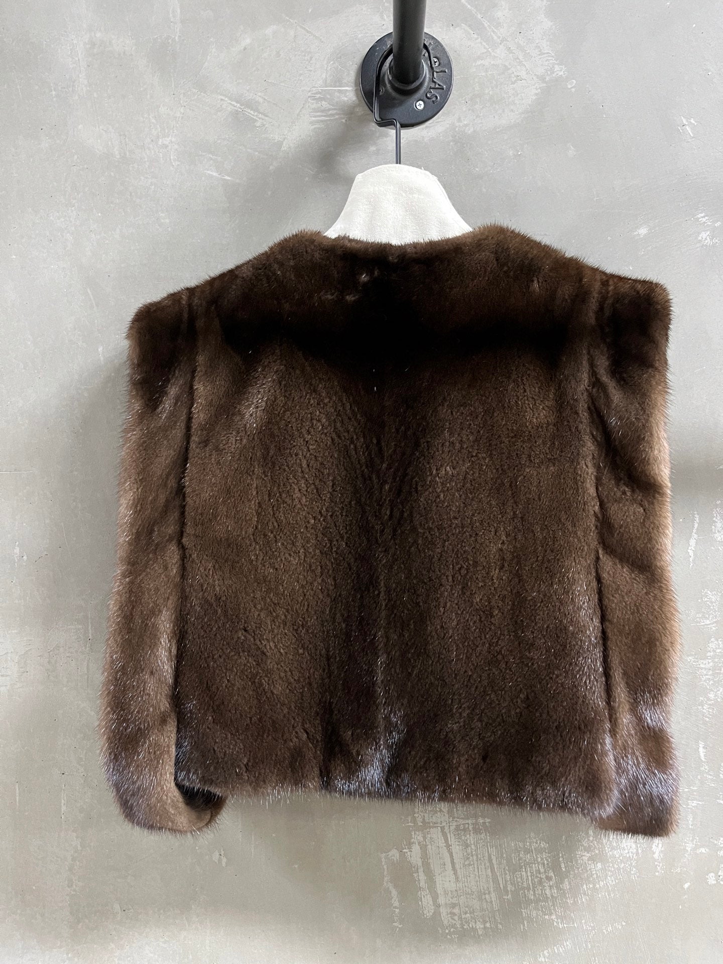 MIUMIU FUR VEST STYLE 684