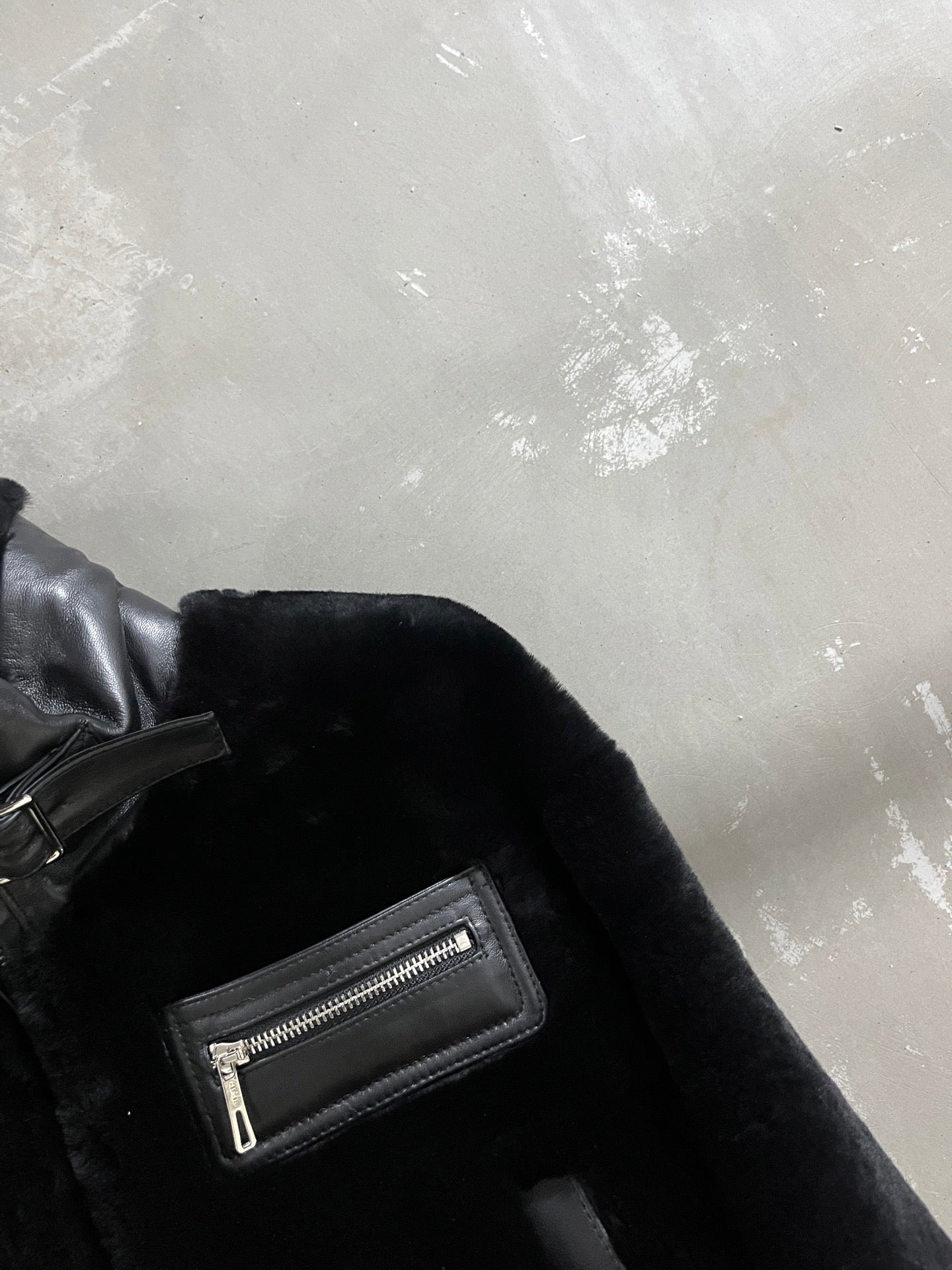 HERMES 26S SHEARLING CROPPED JACKET 836