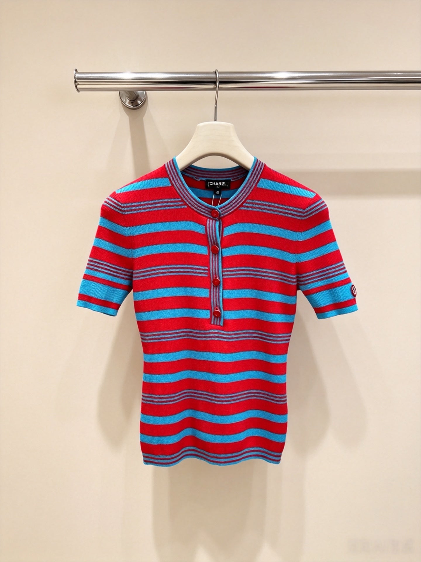 CHANEL 26S SHORT-SLEEVE KNIT TOP 1383