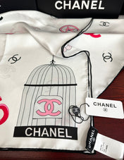 CHANEL 26S SCARF 90 IN SILK 309279