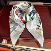 GUCCI 26S SCARF 90 IN SILK 311897