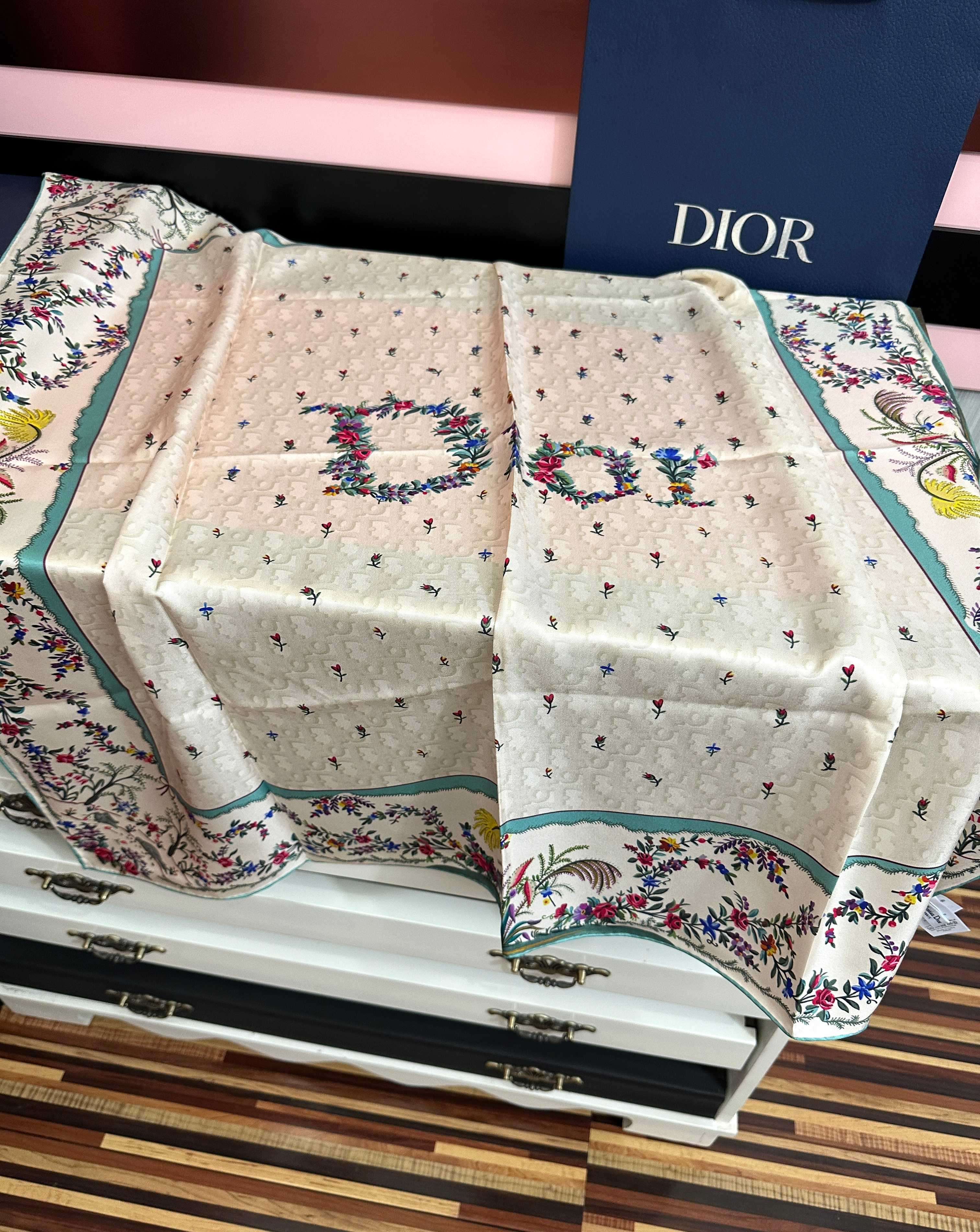 DIOR 26S SCARF 90 IN SILK 424327