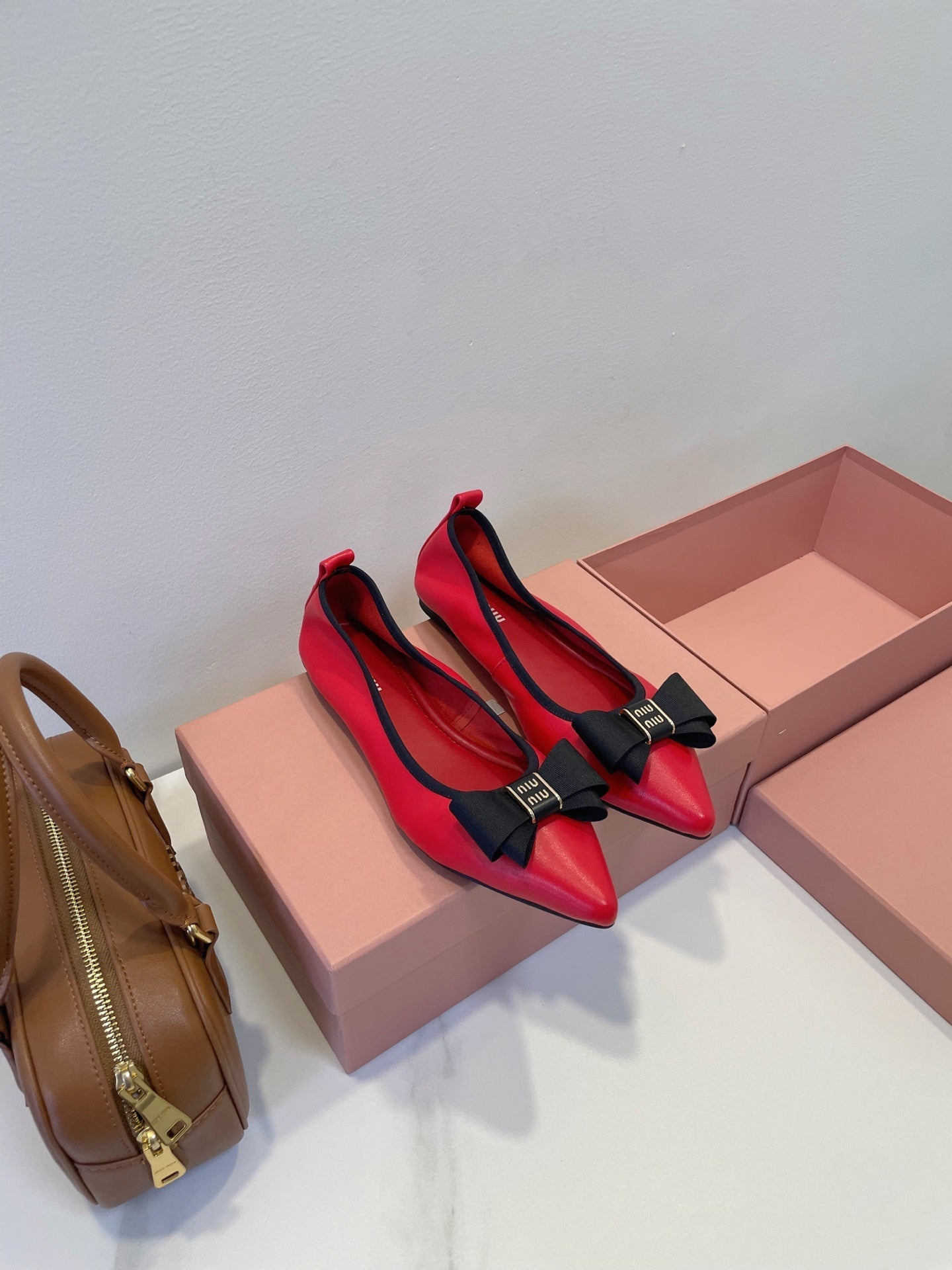 MIUMIU 26S BALLET FLATS IN RED CALFSKIN WITH BOW