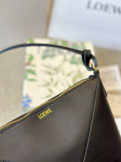 LOE 20 PUZZLE FOLD POUCH IN BLACK NAPPA CALFSKIN