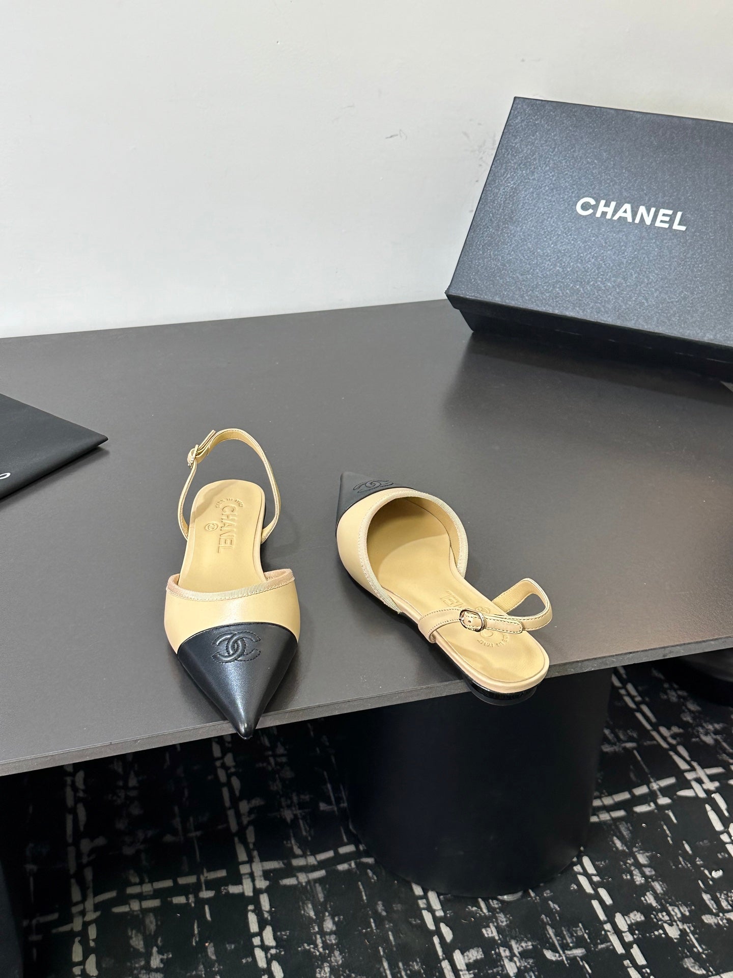 CHANEL 26S POINTED-TOE SLINGBACKS IN BEIGE AND BLACK LAMBSKIN