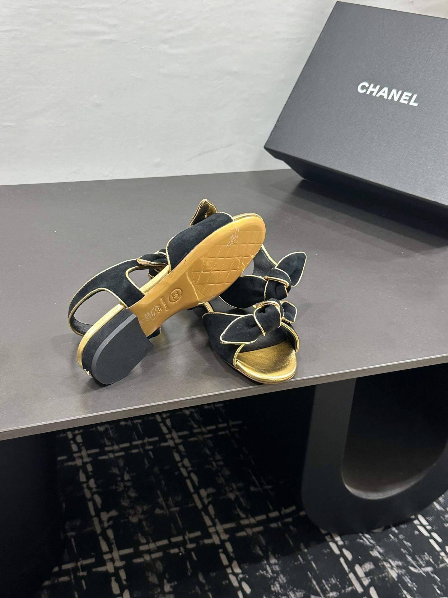 CHANEL 26S BOW SANDALS IN BLACK MIX GOLD SATIN