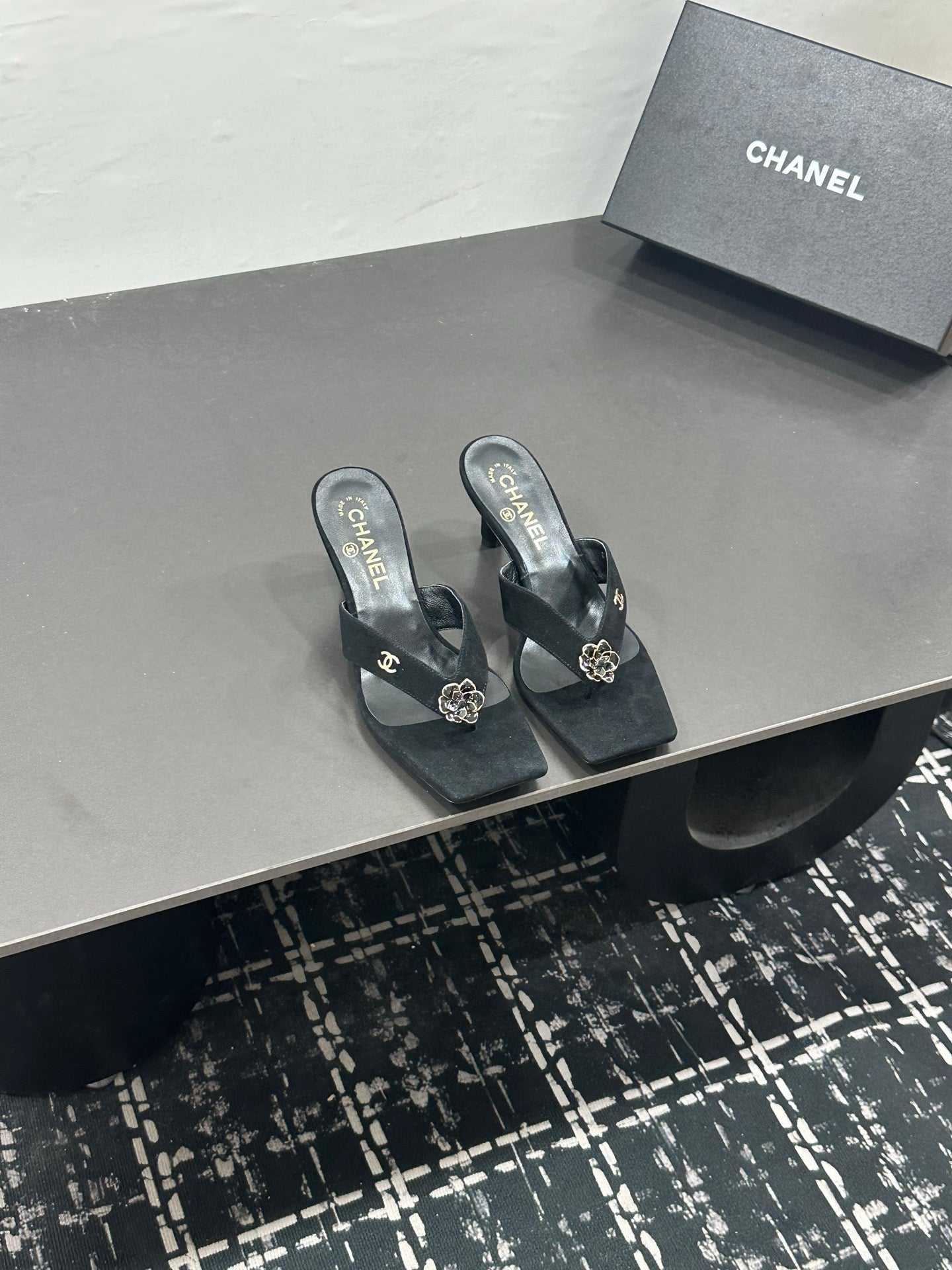 CHANEL 26S HIGH-HEEL THONG SANDALS IN BLACK SUEDE WITH FLOWER DETAIL