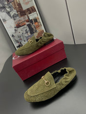 GUCCI 26S LOAFERS IN MOSS GREEN SUEDE WITH GOLD HARDWARE