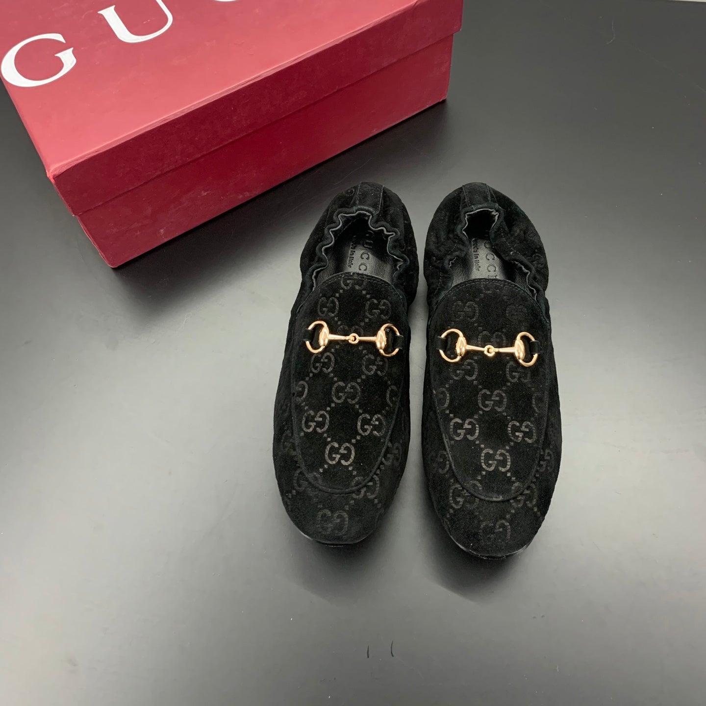 GUCCI 26S LOAFERS IN BLACK SUEDE