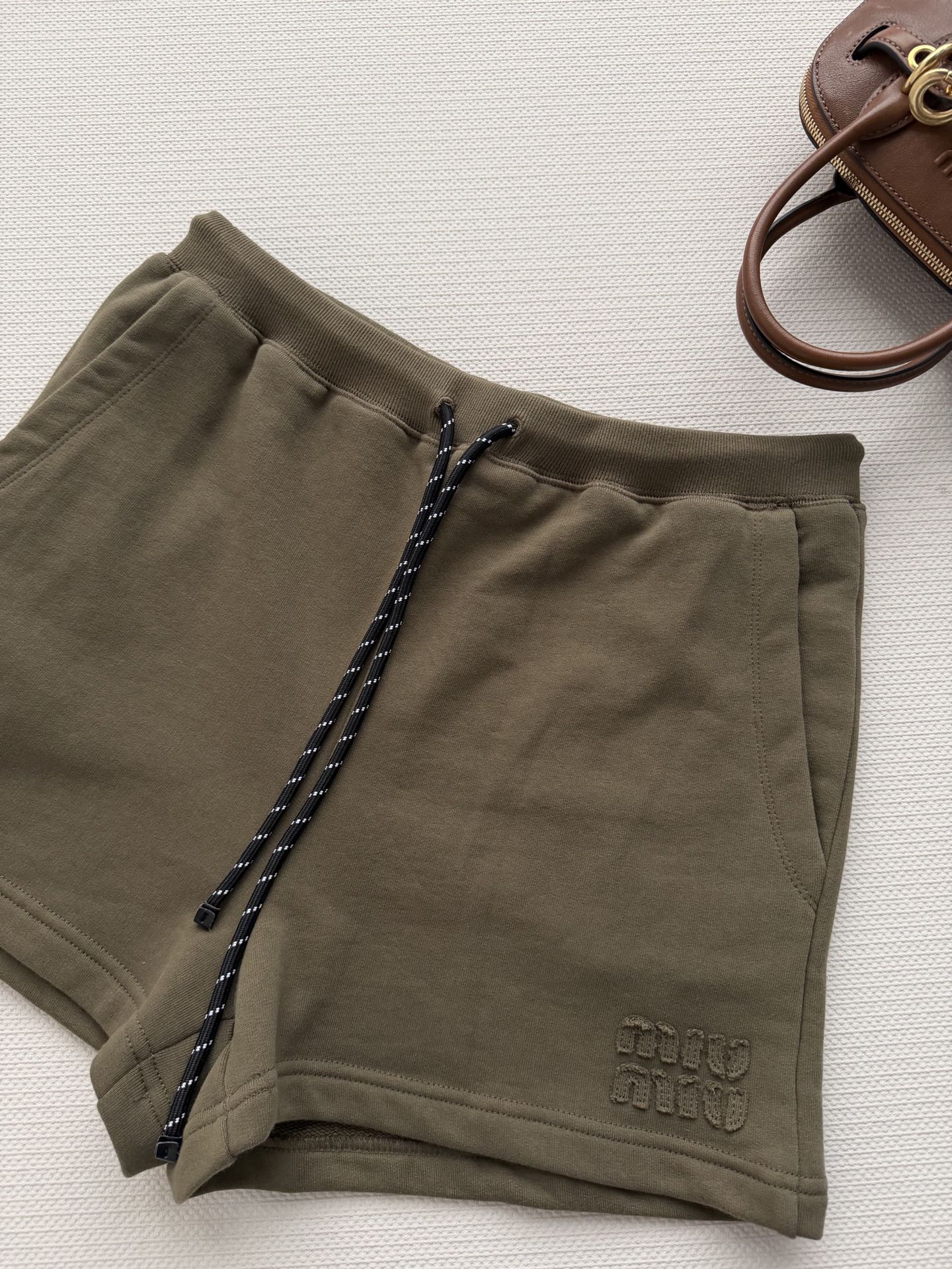 MIUMIU 26S SHORTS 1039