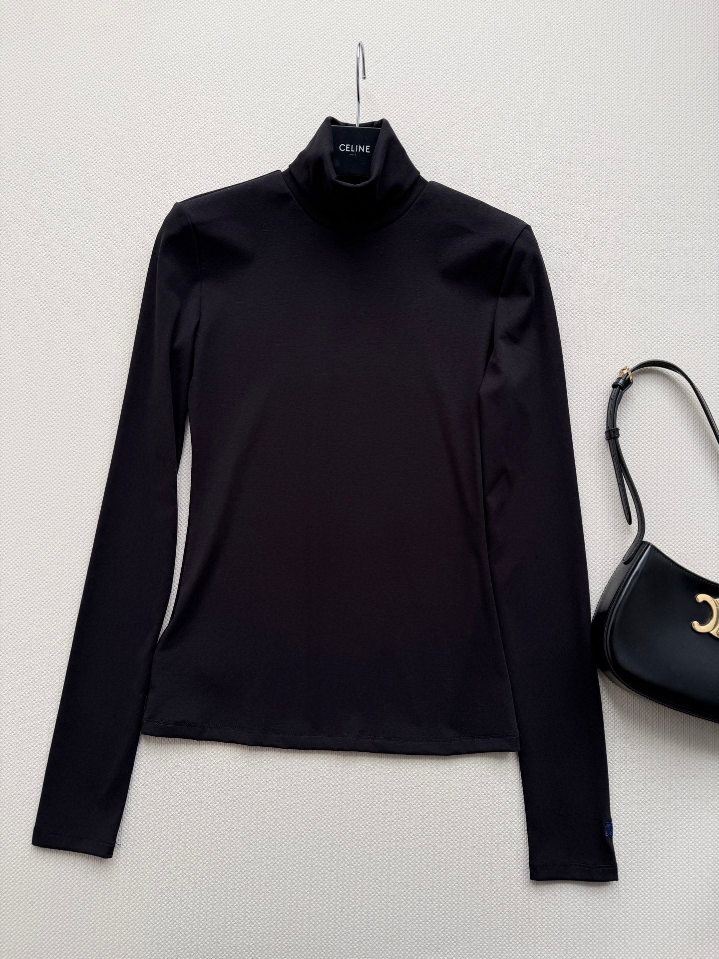CELINE 26S TURTLENECK KNIT TOP 674