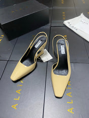 ALAIA 26S WEDGE SLINGBACKS 95 MM IN BEIGE PATENT CALFSKIN
