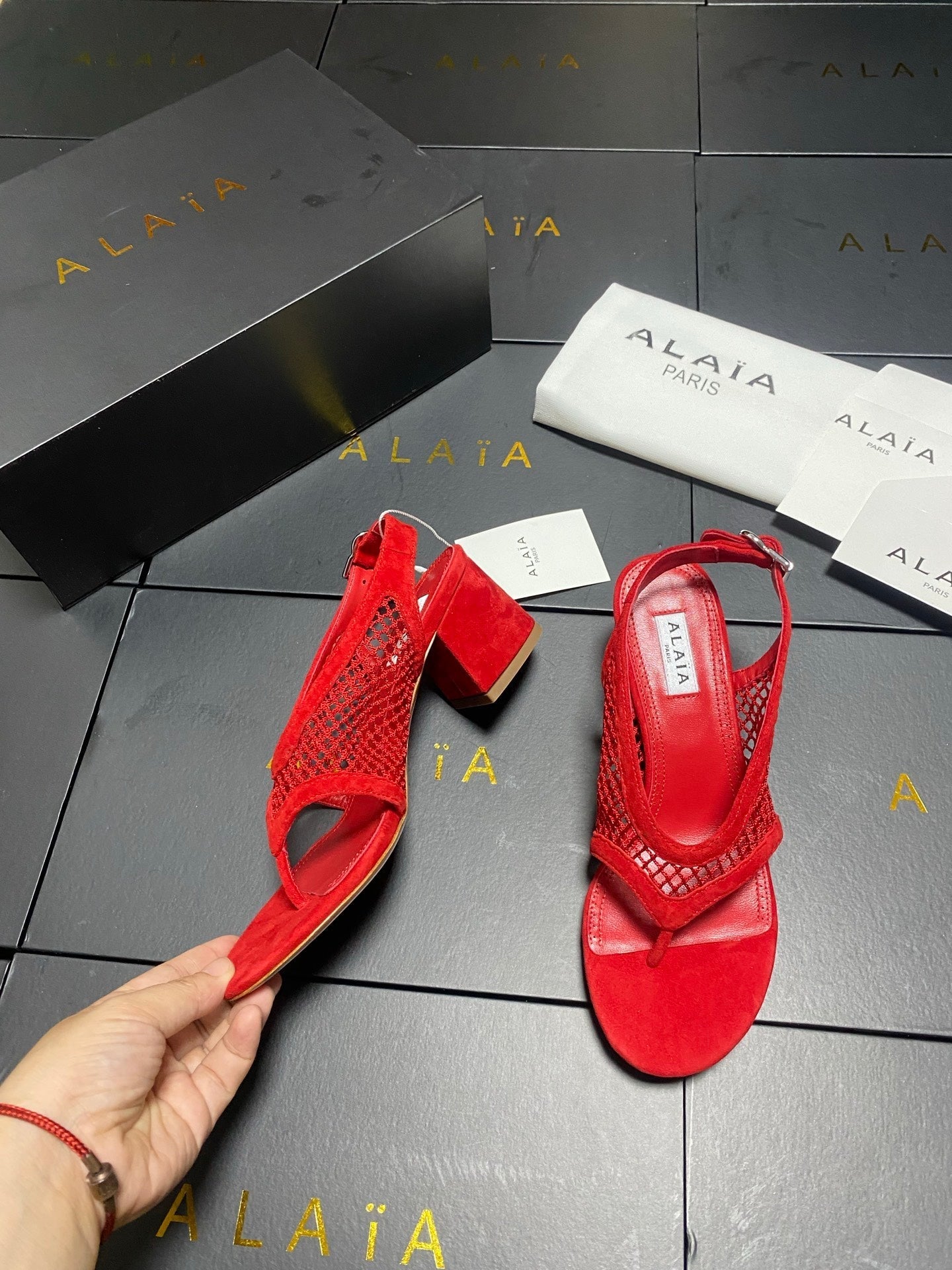 ALAIA 26S MESH THONG HEELS 55 MM IN RED SUEDE