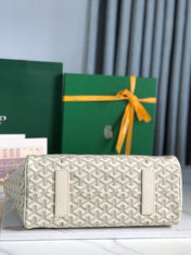 ROUETTE SOUPLE BAG 30 IN WHITE GOYARDINE CANVAS AND CALFSKIN
