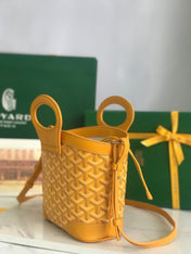GOYA 26S BELUGA MINI BAG 23MM IN HONEY YELLOW GOYARDINE CANVAS AND CALFSKIN