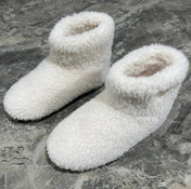 PRADA 26S ANKLE BOOTS IN WHITE FUR