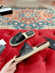 FLAT SLIPPERS IN BLACK LAMBSKIN MIX BEIGE WOVEN