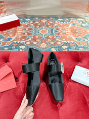 MARY JANES IN BLACK SATIN WITH CRYSTAL SQUARE BUCKLE