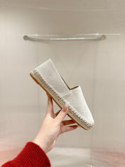 ESPADRILLES WHITE SUEDE EMBOSSED LOGO