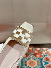 TROMPETTE BALLERINAS IN OFF WHITE SHINY CALFSKIN