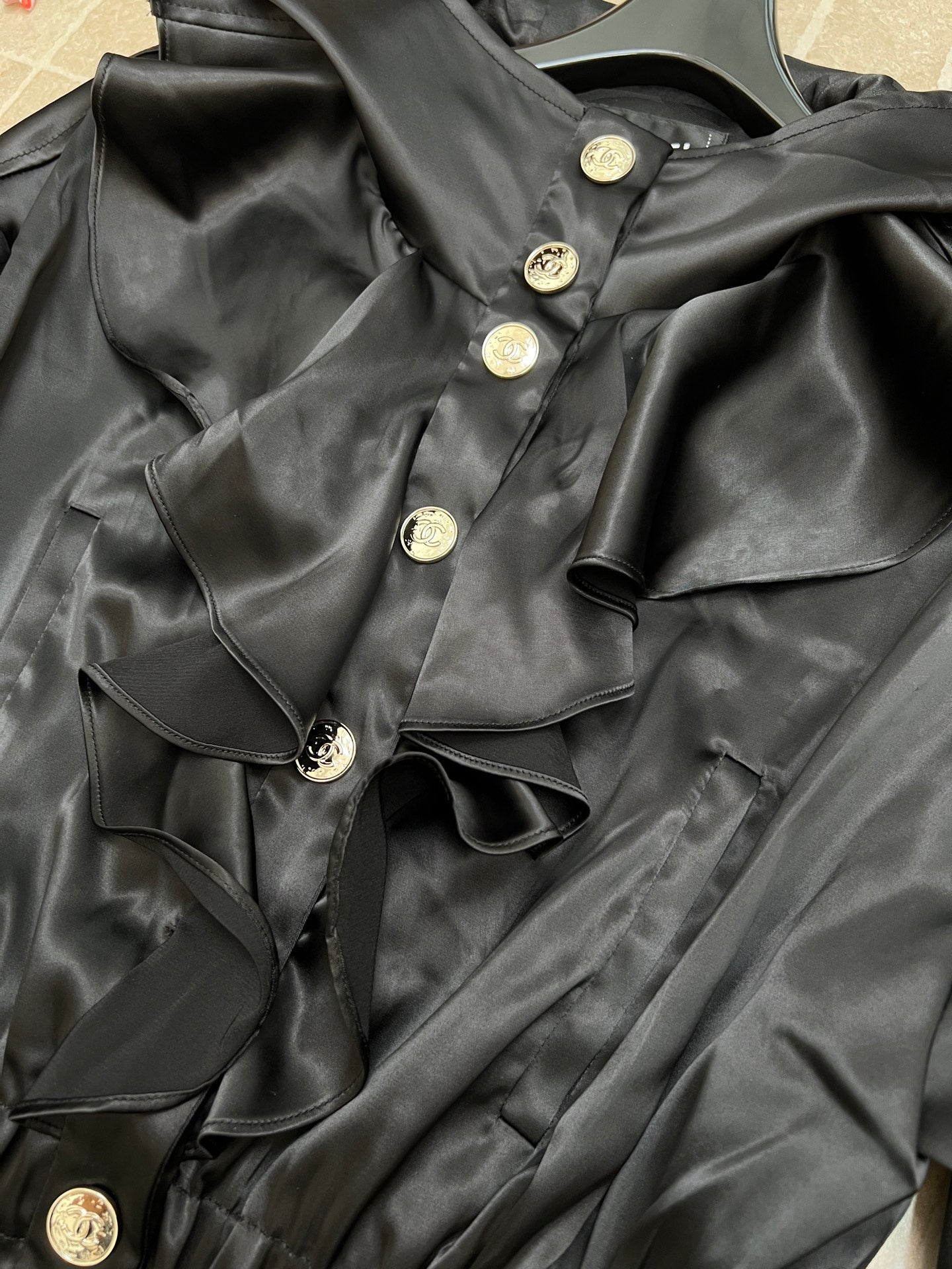 CHANEL 25S HOODED JACKET WITH LACE TRIM 408