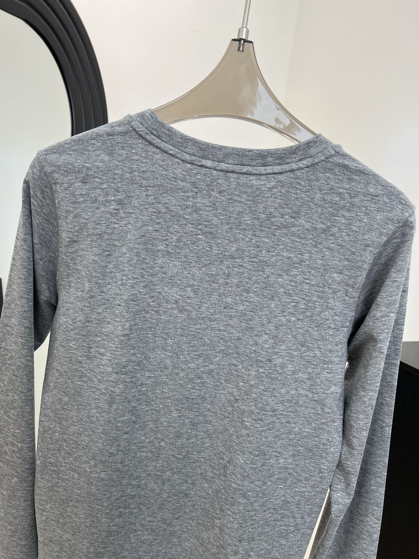 LORO PIANA 26S LONG SLEEVE T-SHIRT 747