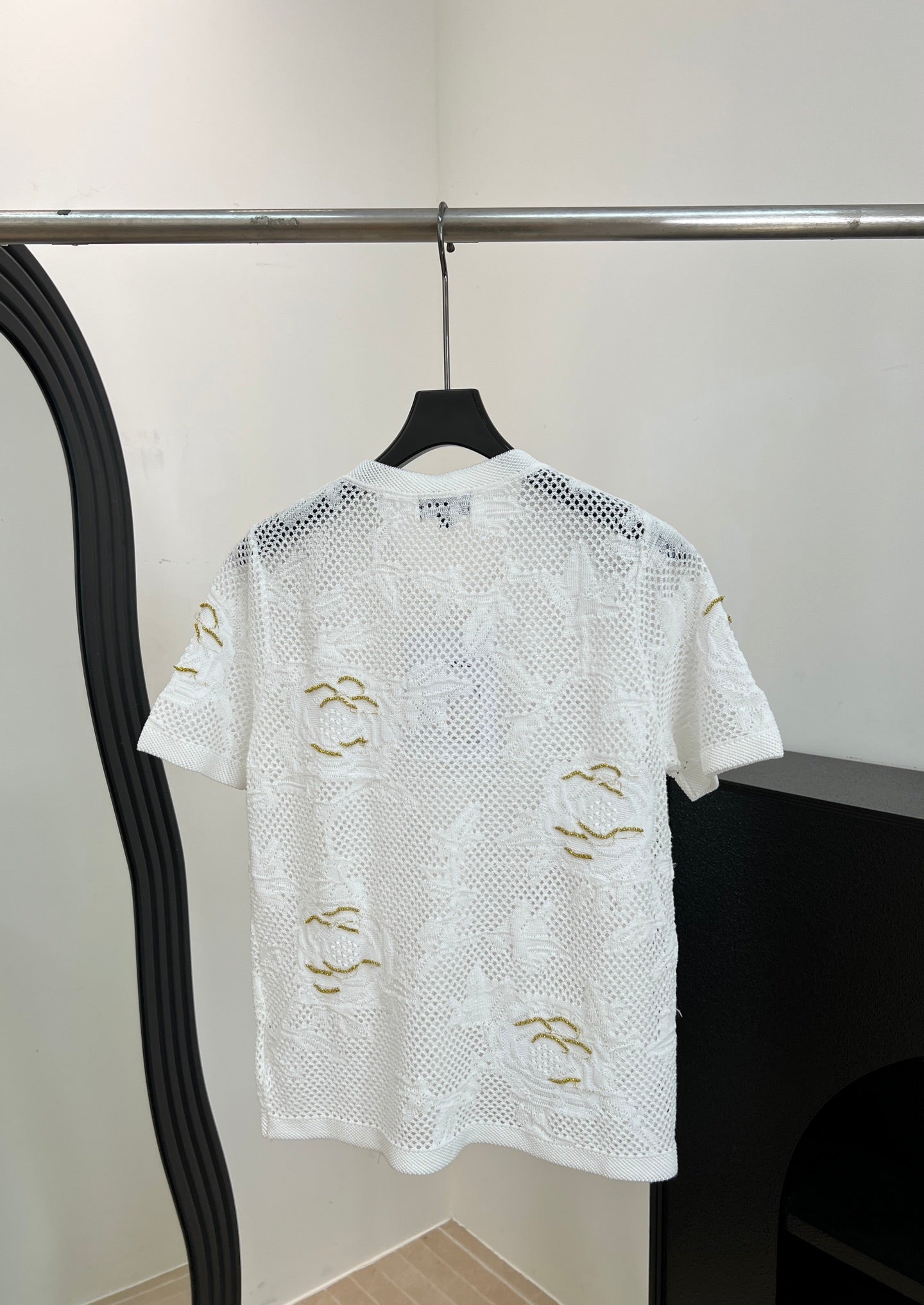 CHANEL 26S BUTTON-UP SHORT-SLEEVE KNIT TOP STYLE 1159