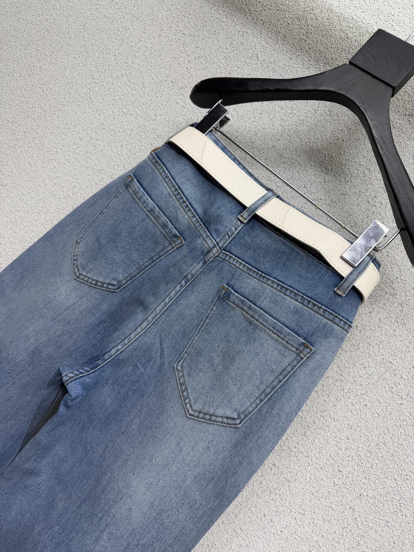 YSL 26S STRAIGHT LEG JEANS 346