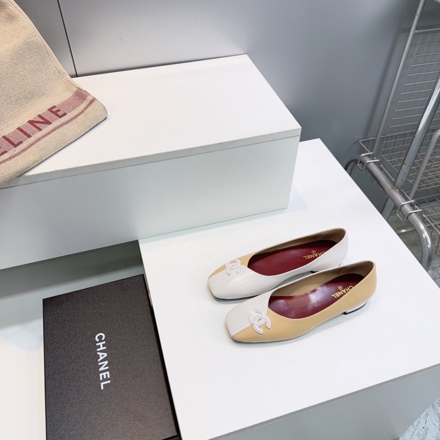 CHANEL 26S SQUARE-TOE FLATS IN BEIGE AND WHITE LAMBSKIN