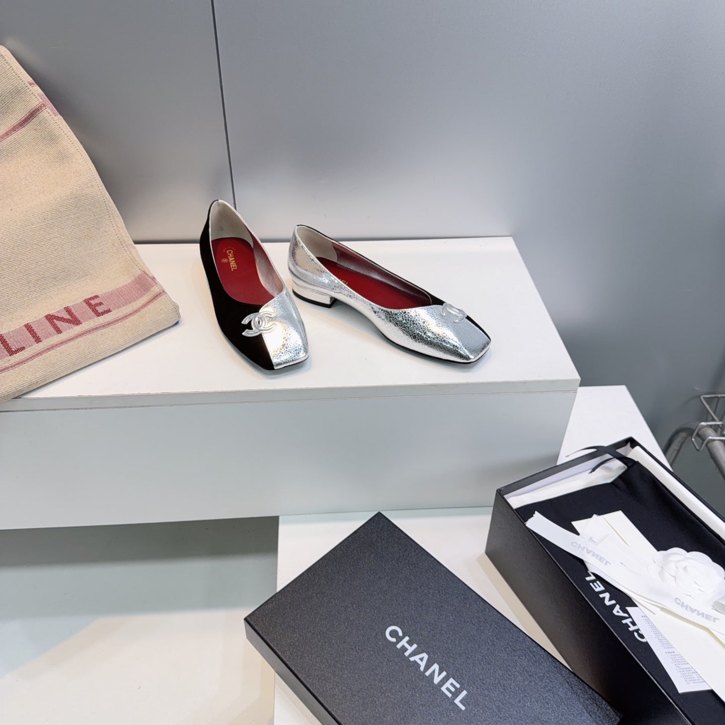 CHANEL 26S SQUARE-TOE FLATS IN SILVER LAMBSKIN AND BLACK SUEDE